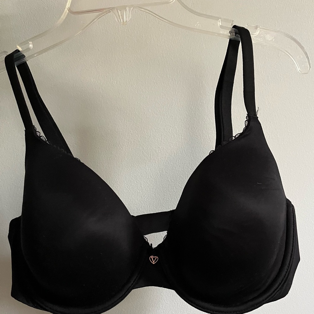Victoria’s Secret bra